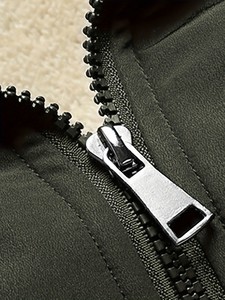 Veste en polaire noire pour homme, à capuche, fermeture éclair, coupe-vent, décontractée, vêtement d'extérieur d'hiver, coupe régulière, doublure en sherpa, réversible - Product Image 4