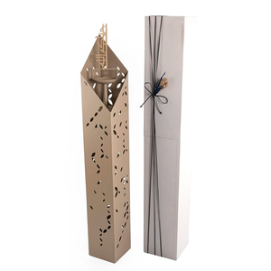 Elegante Quemador de Incienso de Pie con Acabado Dorado Mate, Patrones de Hojas Cortados con Láser y Hermosa Caligrafía Árabe - Product Image 6