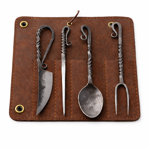 Juego de Cubiertos de Mesa Hechos a Mano con Hoja Recta de Acero al Carbono y Mango Negro, Forjados a Mano, Estilo Vintage Medieval - Product Image 1