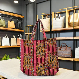 Sacs à main en coton ethnique pour femmes, faits à la main, sacs à provisions en coton matelassés avec impression à la main, imprimé animal tigre - Product Image 3