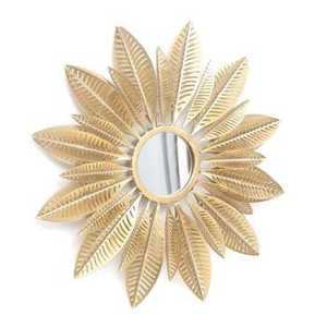 Grille murale vintage de style provincial français en métal, ornement en fer filigrané, décoration murale avec finition blanc antique - Product Image 3