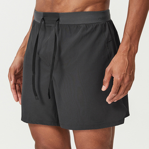 Shorts pour hommes à taille élastique, couleur unie, séchage rapide, coupe mi-haute, décontractés, tissés, 100% polyester - Product Image 3