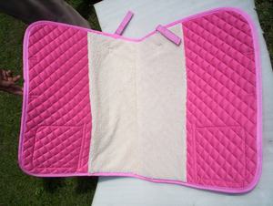 Tapis de selle matelassé de dressage anglais en tissu de polyester et satin de coton avec poches latérales Fournisseurs des meilleures ventes d'Inde - Product Image 6