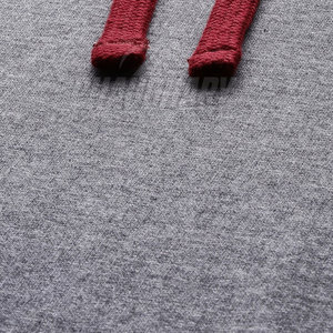 Sweat à capuche tendance pour femme, style décontracté, conçu pour un port confortable et avant-gardiste. - Product Image 6