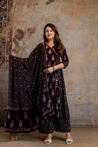 Conjunto de Kurta Negra de Algodón Estampado para Mujer con Pantalón y Dupatta, Corte Regular, Largo hasta el Tobillo, Estilo Tradicional Indio-Pakistaní, para Fiestas - Product Image 3