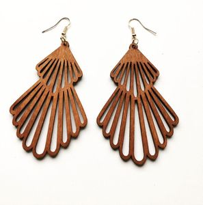 Nouvelle Collection : Boucles d'Oreilles Tendance en Bois Coloré – Dernière Nouveauté, Vente en Gros, Personnalisables, pour Femme - Product Image 1