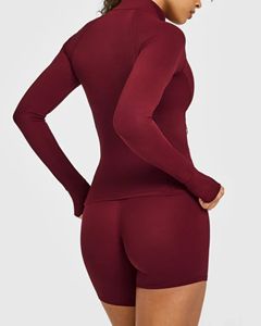 เสื้อแจ็คเก็ตโยคะผู้หญิงทรงเข้ารูป แห้งเร็ว ผลิตตามสั่งจากโรงงาน ซิปยาวเต็มตัว คอตั้ง มีช่องสำหรับนิ้วโป้ง เสื้อคลุมวิ่งแบบยาวปกติ - Product Image 2