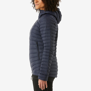 Chaqueta acolchada con capucha para mujer, talla grande, con cuello alto, manga larga, cálida, informal, para invierno. - Product Image 4