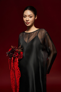 Robe de maternité décontractée et élégante en organza noir, transparente, à manches longues, col rond en soie, coupe droite ample, pour l'été, ODM - Product Image 2
