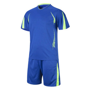 Uniforme de Fútbol de Alta Calidad para Deportes de Equipo, Transpirable, 100% Poliéster, Último Diseño, Bajo Precio, Colores Personalizados, Servicio OEM - Product Image 1