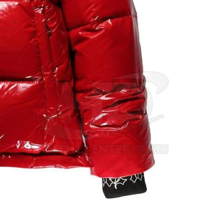 Wholesale Outdoor Light <b>Warm</b> Duck Custom Logo Nylon Black Hooded Winter Bubble Puff Filled Down Puffer Jackets for Men - Product Image 5