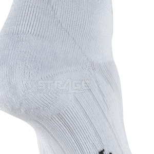 Chaussettes de football athlétiques respirantes en textile extensible, ajustement confortable, séchage rapide - Product Image 6