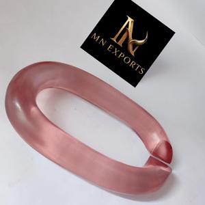 Decoración de Pared Moderna de Resina de Lujo, Cadena Colgante, Adorno Elegante Hecho a Mano para Diwali, Bodas y Diseño de Hogar Contemporáneo - Product Image 1