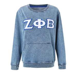 Sudadera de Cuello Redondo de Mezclilla Zeta Phi Beta con Bordado Chenille, Ropa de Sororidad Griega, Sudadera Unisex de Algodón Premium - Product Image 1