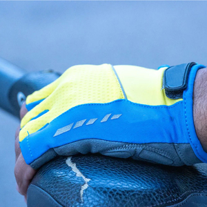 Gants de cyclisme imperméables à doigts entiers pour usage extérieur, gants de cyclisme avec logo brodé personnalisé pour les équipes sportives - Product Image 5