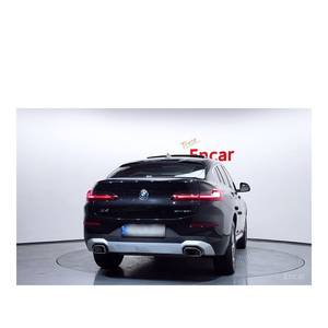 BMW X4 XDrive20i XLine 2022, Volante a la Izquierda, Caja de Cambios Automática, con Cámara Trasera, 29,345 km - Product Image 4