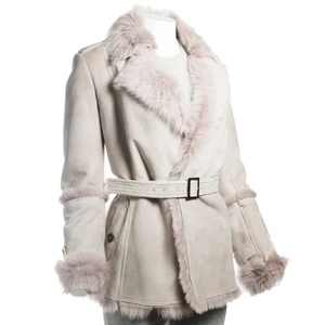 Vestes en cuir véritable pour femmes, coupe ajustée, styles décontractés, fournisseur OEM du Pakistan, veste en cuir avec logo personnalisé - Product Image 1