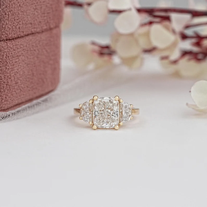 แหวนแต่งงานเพชรเลี้ยงในห้องปฏิบัติการขายดีที่สุด ชุบทอง 14K หรูหรา รับรองโดย IGI พร้อมเพชรที่ได้รับการรับรองตามหลักจริยธรรม จัดจำหน่ายทั่วโลก - Product Image 1