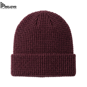 Bonnet en tricot gaufré thermique personnalisé de haute qualité, bordeaux, avec revers, en acrylique, unisexe, pour adultes, pour l'extérieur, vente en gros - Product Image 1