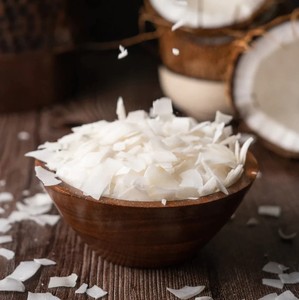 Noix de coco déshydratée naturelle fraîche de haute qualité sans OGM, qualité fine et moyenne - Product Image 3