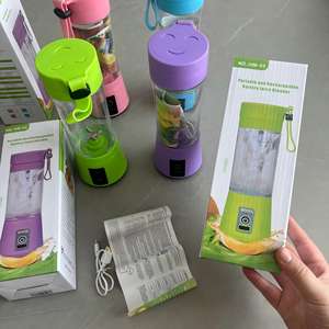 Presse-agrumes portable 6 lames en acier inoxydable Mini gobelet à jus cyclonique Alimenté par USB Maison et extérieur Multifonctionnel 15-20W 400mL - Product Image 4