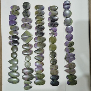 Cabochons de pierres précieuses minérales naturelles violettes et vertes de formes variées avec jeu de couleurs pour la fabrication de bijoux, 15-20MM, pierres lâches polies - Product Image 3