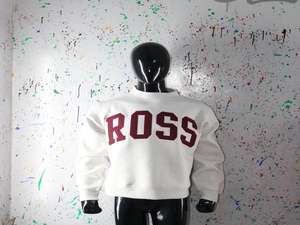 Sudadera ROSS WHITE con cuello alto, 100% algodón, con apliques bordados en color marrón, cuello ancho, URBAN PRODUCTIONS - Product Image 2