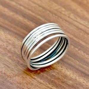 Bague minimaliste en argent 925 avec sertissage clos, design empilable, unisexe, pour usage quotidien, style chrétien - Product Image 3
