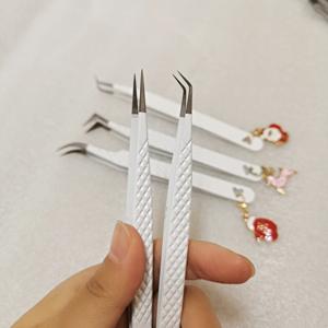 แหนบปลายไฟเบอร์มืออาชีพแบบใหม่ สีทองชมพูนู้ด สำหรับต่อขนตา แหนบปลายไฟเบอร์สำหรับขนตา - Product Image 6