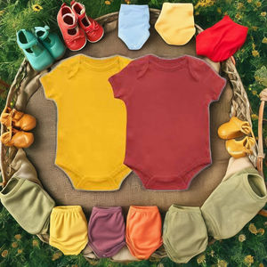 Conjunto de Pijama de Verano de 3 Piezas para Niños Daisy, 100% Algodón, Manga Corta, Botones a Presión, Impermeable, Transpirable, Antibacteriano, Estampado Vacacional - Product Image 2