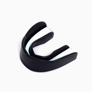 Protector Bucal de PVC Duradero para Boxeo y Uso Diario - Protección Profesional Unisex fabricado por NEERON INTERNATIONAL - Product Image 3