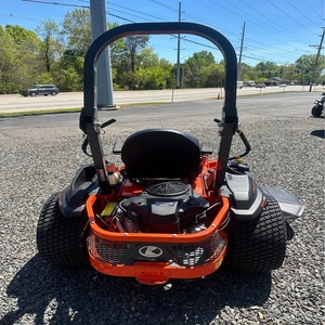 Tondeuse autoportée Kubota Z421 avec moteur, boîte de vitesses, pompe et roulement – Tondeuse commerciale Kubota Z421 à prix abordable - Product Image 3