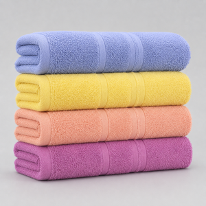 Serviette en tissu éponge de haute qualité, confectionnée avec un tissu bouclé de qualité, offrant douceur, forte absorption et entretien facile pour la maison et les voyages. - Product Image 4