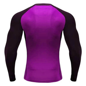 Vente en gros de rashguards à manches longues pour garçons et filles, de qualité supérieure, personnalisés, en spandex, pour le surf et la plongée, UPF50, 180g - Product Image 2