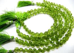Peridoto Verde Natural en Forma de Cebolla, Cuentas Facetadas de 5-6 mm, Hilo de 8 Pulgadas de Largo - Product Image 3