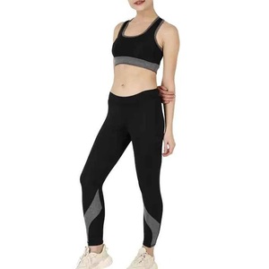 Ensemble de yoga 2 pièces pour femme, en jersey simple de coton, coupe ajustée, couleur unie, avec logo personnalisé, pour la gym et l'entraînement - Product Image 1
