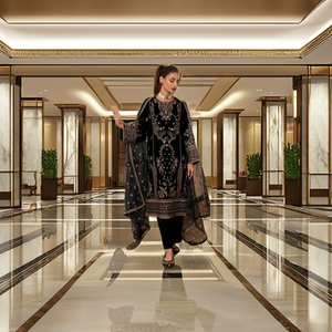 Ensemble haut et pantalon en crêpe pur pour femme RADHE EXPORTS, best-seller, avec dupatta en tulle doux, broderie lourde et travail de sequins, séchage rapide, idéal pour les soirées. - Product Image 1