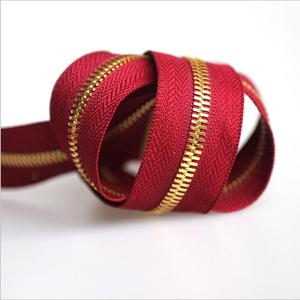 Accessoires Fermetures éclair personnalisées pour vestes et manteaux, fermetures éclair métalliques en spirale - Product Image 4
