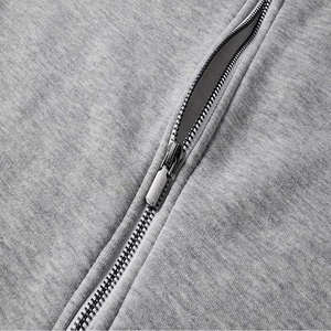 Sweat-shirt à capuche zippé gris pour homme, style décontracté, streetwear moderne - Product Image 2