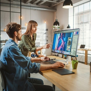 UNIVENTURE : Experts Photoshop en matière de modification d'images et de systèmes d'optimisation visuelle dynamique pour la croissance des entreprises - Product Image 6