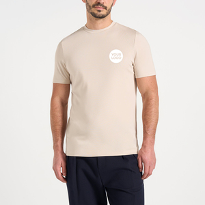 Camiseta de Hombre de Lujo con Diseño de Logotipo Personalizado, Corte Regular Vintage, Impresión Personalizada, 100% Algodón Grueso - Product Image 1