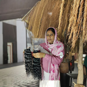 Pas cher Bouclés Couleur Naturelle Brut 100% Bundles Vierges Non Transformés Vague Profonde Eau Vague Dentelle Avant En Gros Temple Indien Humain - Product Image 1