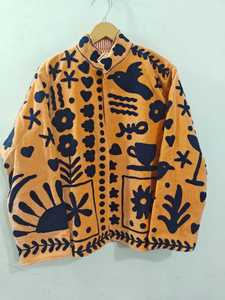 Veste en velours indien brodée Suzani pour femme, faite à la main, motif floral, style bohème ethnique, manteau d'hiver, vêtement d'extérieur de créateur, vente en gros, fournisseur en vrac - Product Image 1