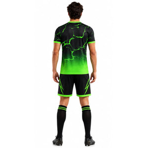 Conjunto de Uniforme de Fútbol Sublimado Personalizado para Unisex, Cuello Redondo, Secado Rápido, Absorción de Humedad, a Precio Económico - Product Image 3