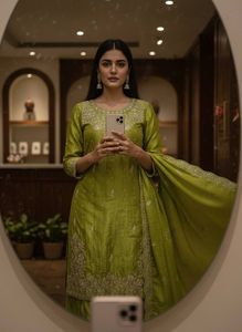 Ensemble Kurti Plazzo élégant pour femmes, tenue traditionnelle élégante, idéal pour les mariages, les fêtes et les occasions spéciales, confortable au quotidien - Product Image 4