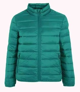 Veste matelassée en gros pour l'hiver, avec tissu doux, rembourrage chaud, construction légère et design contemporain - Product Image 6