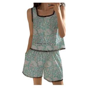 Conjuntos de Pijamas con Shorts y Ribete de Encaje con Estampado de Bloques |   Pijamas Bohemios con Estampado Floral |   Conjunto de Pijama sin Mangas con Estampado Floral Boho para Primavera/Verano, Venta al por Mayor - Product Image 6