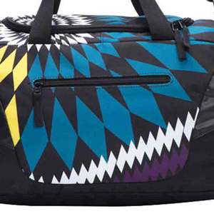 Bolsas Deportivas de Lujo con Logotipo Personalizado, Bolsas de Gimnasio Grandes de 30-40L, de Nailon Ligero e Impermeable, con Impresión por Sublimación y Correa Ajustable - Product Image 5