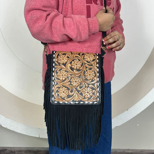Bolso Bandolera de Cuero Repujado Hecho a Mano de Lujo con Flecos, Bolso de Hombro de Cuero Vacuno Tallado con Diseño Floral Occidental, Bolso Vintage Hecho a Mano para Mujer - Product Image 4