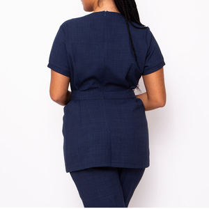 Uniforme de Trabajo Personalizado al por Mayor con Logotipo para Salón de Belleza, Peluquería y Spa, Túnica Elástica y Suave de Spandex y Algodón - Product Image 3